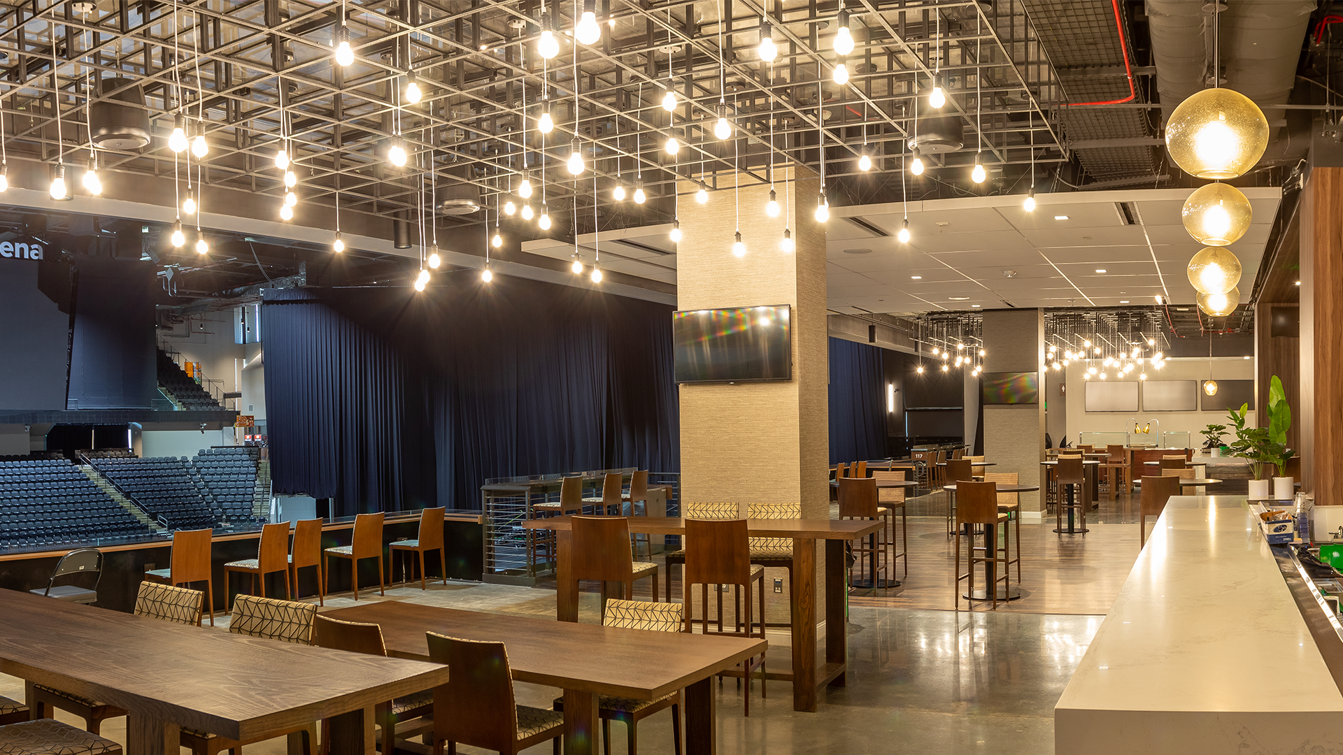 prem seat Enmarket Luxury Suites